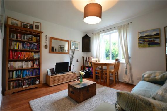 1 Bedroom Flat